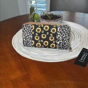 New Double Fashion Wallet/Wristlet